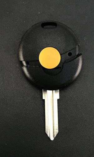 Ключ под чип Mercedes smart