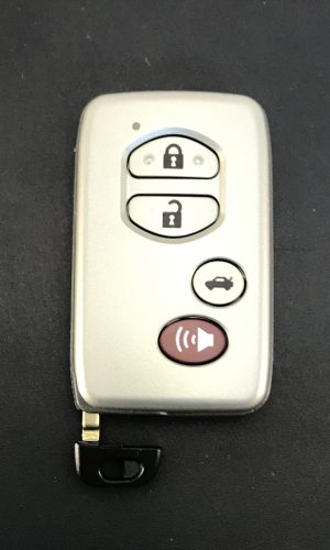 Корпус с жалом 4 кнопки Toyota Smart(ключ)