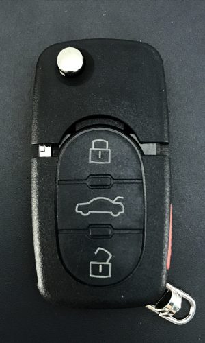 Корпус с жалом AUDI HU-66 3 кнопки + кнопка PANIC