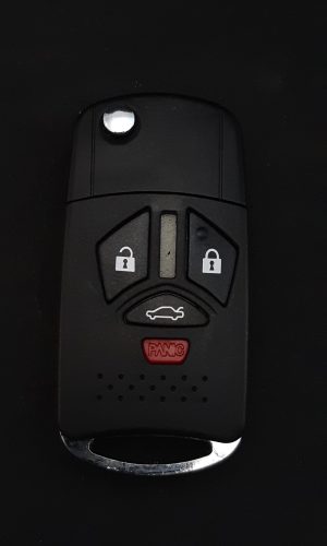 Выкидной ключ Mitsubishi на 3 кнопки +1