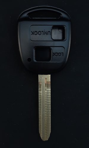 Toyota корпус под 2 кнопки с логотипом