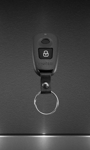 Корпус Hyundai 2 кнопки с батарейкой на плате