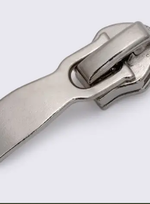 Бегунок N7 на спиральную молнию с фиксатором цвет светлый никель