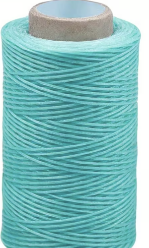 Нитка вощенная Толщина: 0.8мм Длина: 260м Цвет:Голубое небо